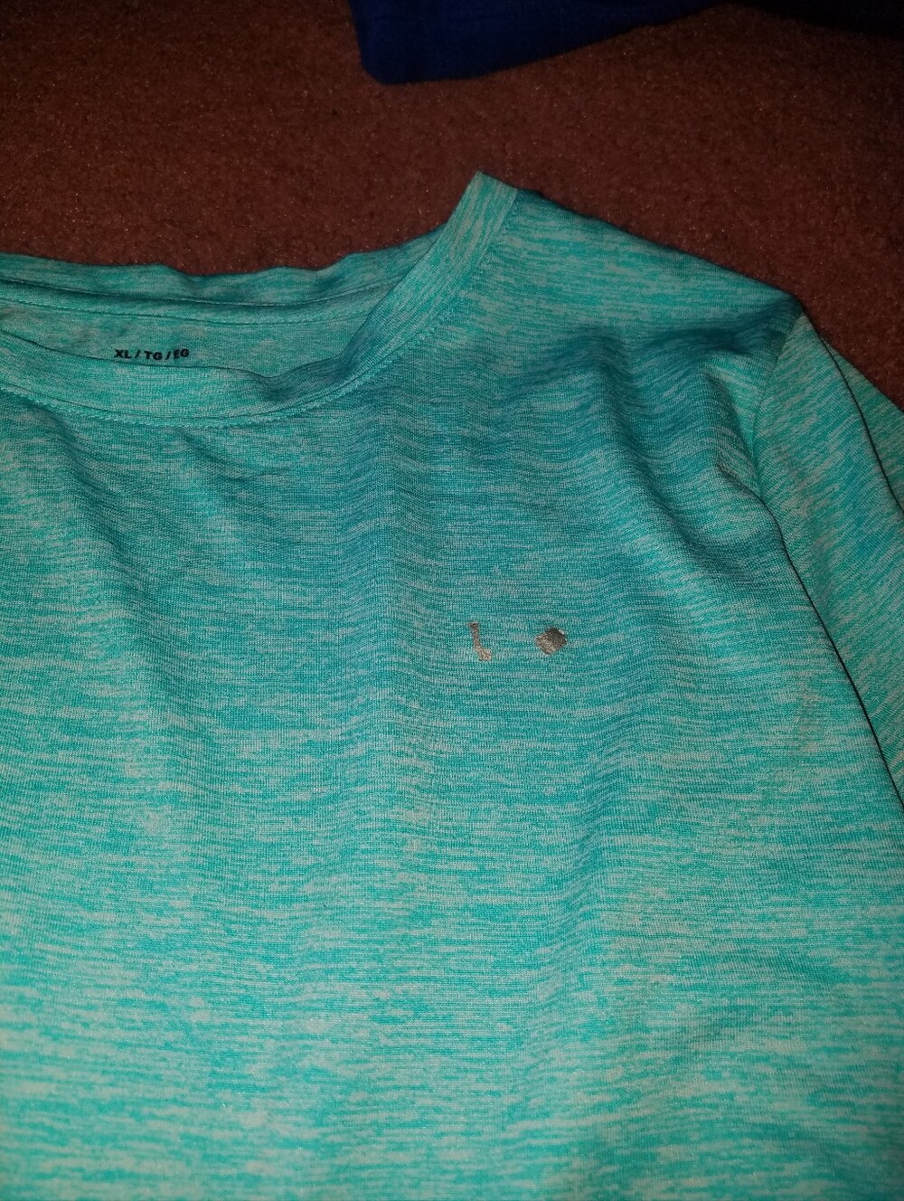 Under Armour Heat Gear Shirt - Picture 2 of 4